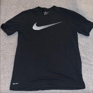 Nike tee